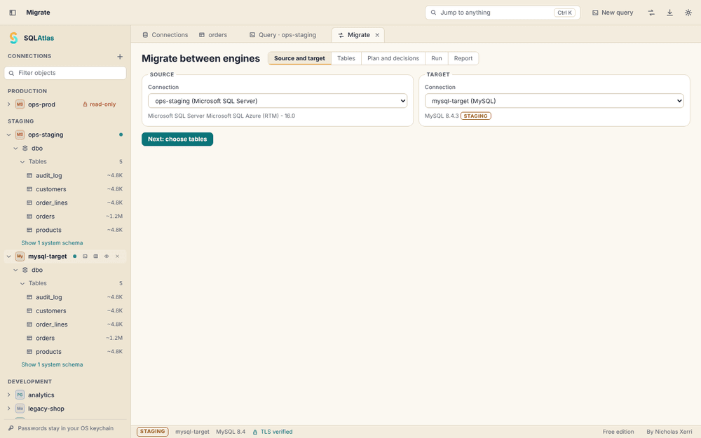Choosing a SQL Server source and a MySQL target for a conversion.
